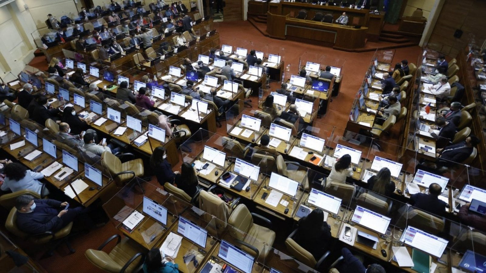 Mesa de la Cámara denuncia "amenazas explícitas" para impedir proceso constituyente
