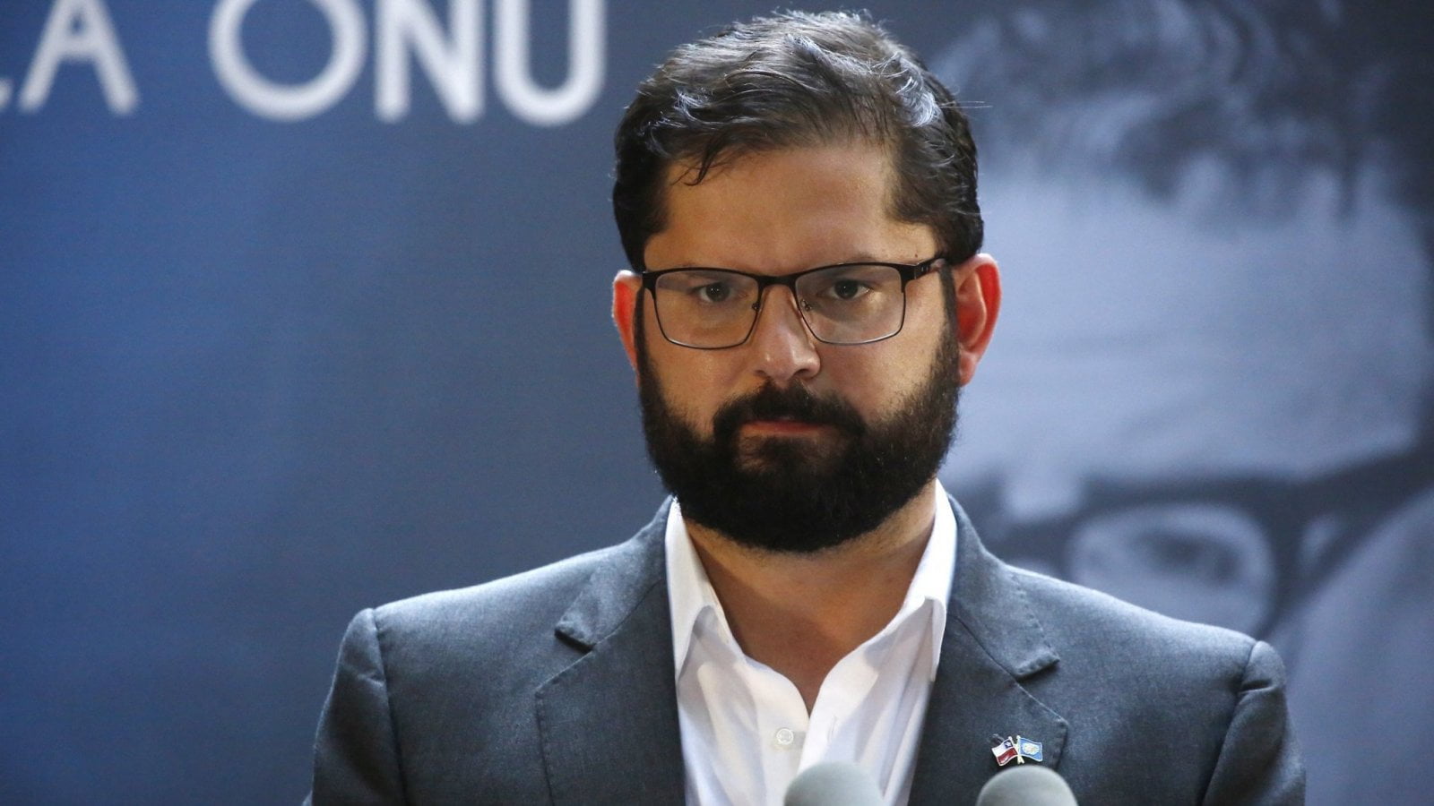 Cadem: desaprobación a Boric sube a 59% y aprobación cae a 35%