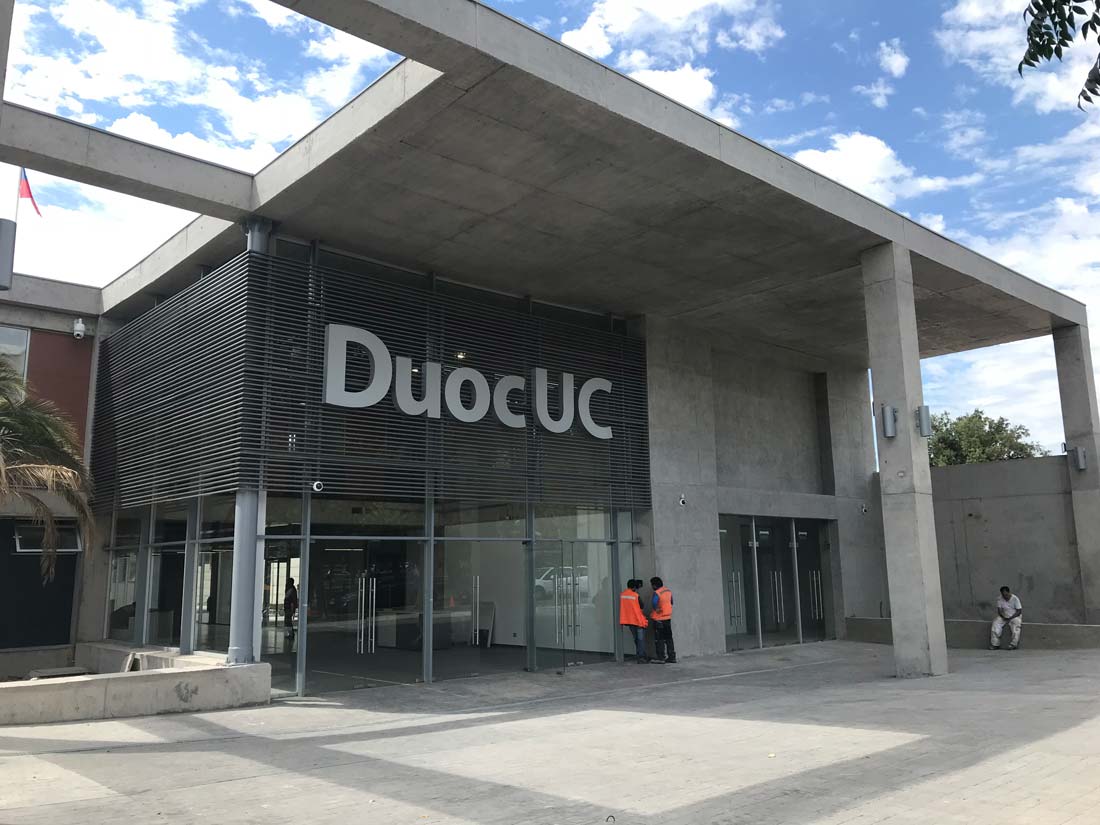Duoc UC Melipilla presenta este mes ciclo de cine y taller de huertos