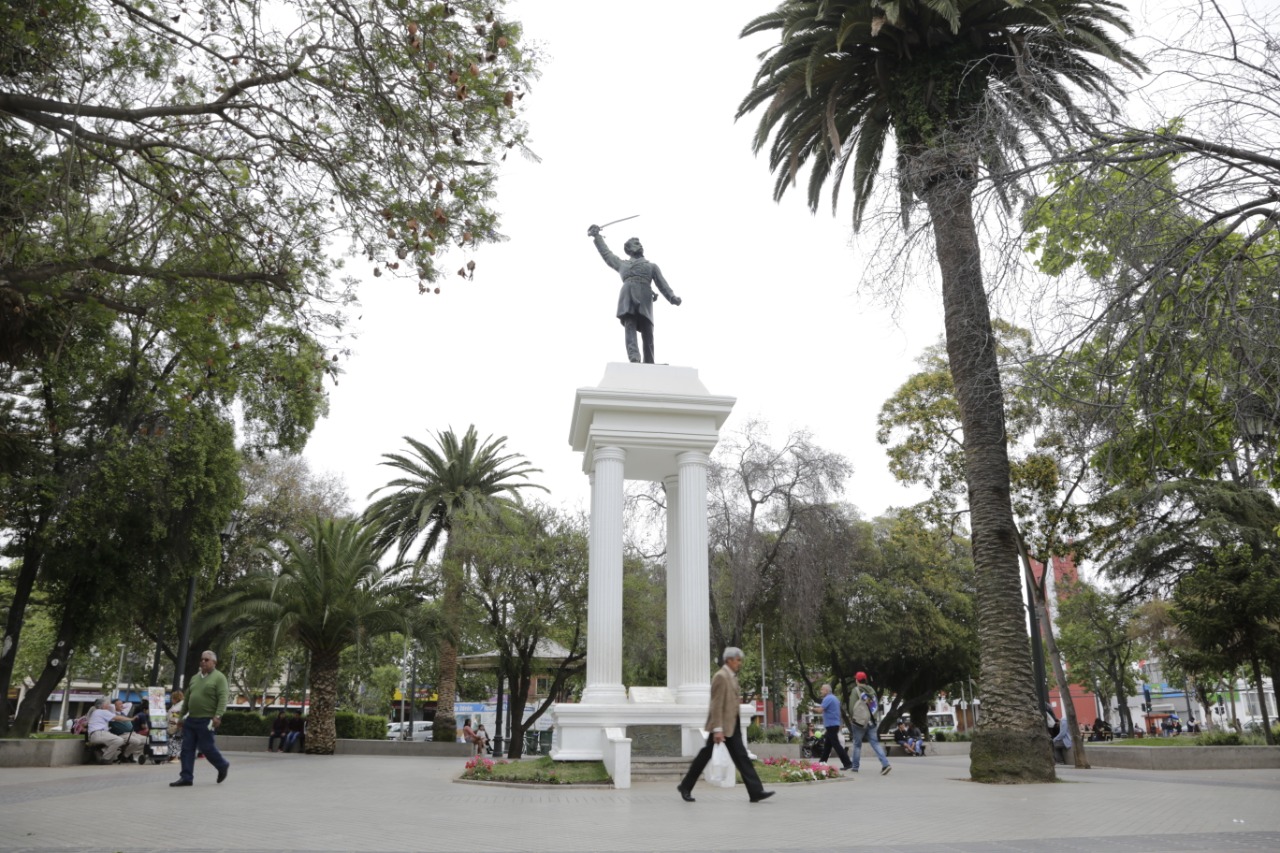 Con impecable desfile Melipilla rindió homenaje a los héroes de Iquique