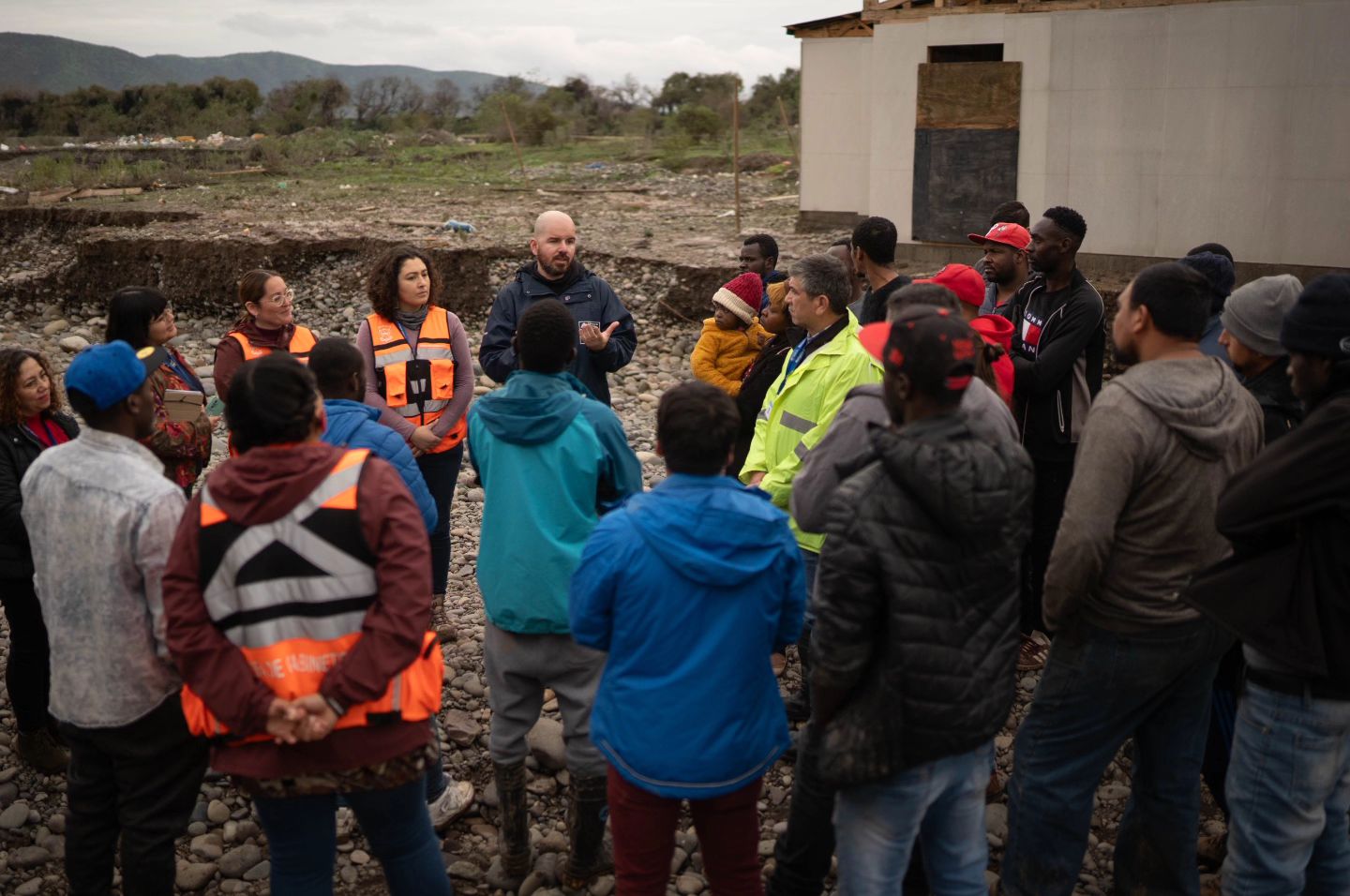 Ministro Giorgio Jackson visita zonas afectadas en Melipilla
